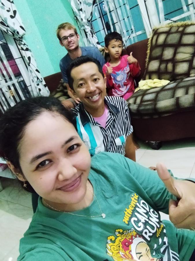 Nio And Tour Homestay *