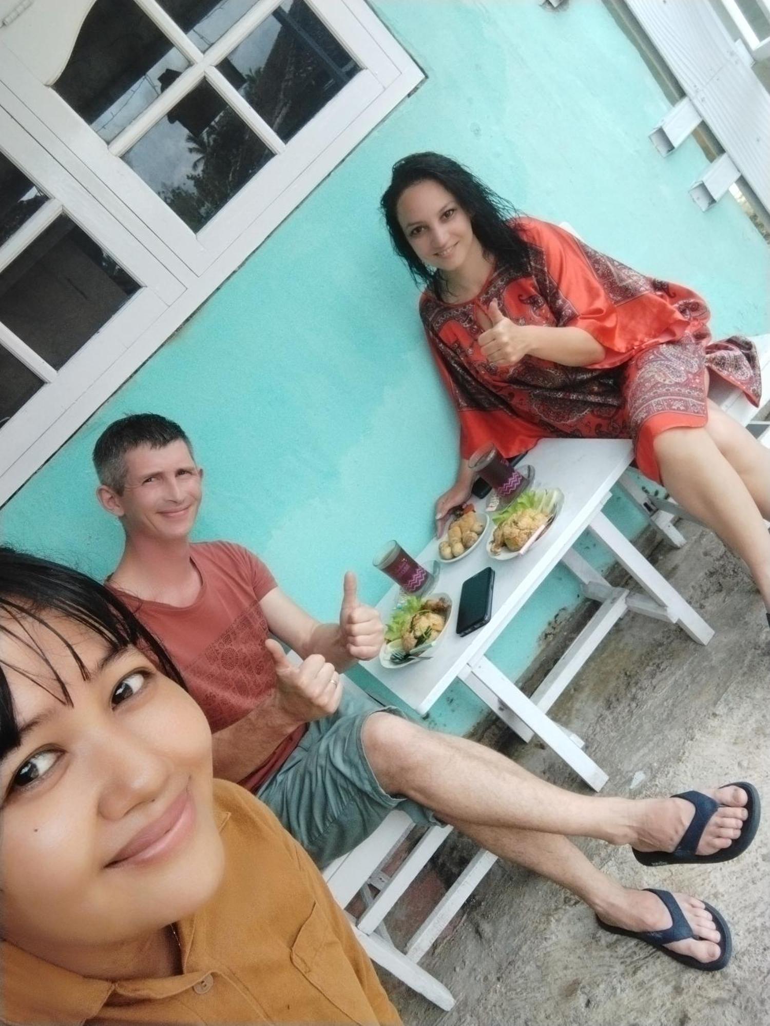 Homestay Nio And Tour