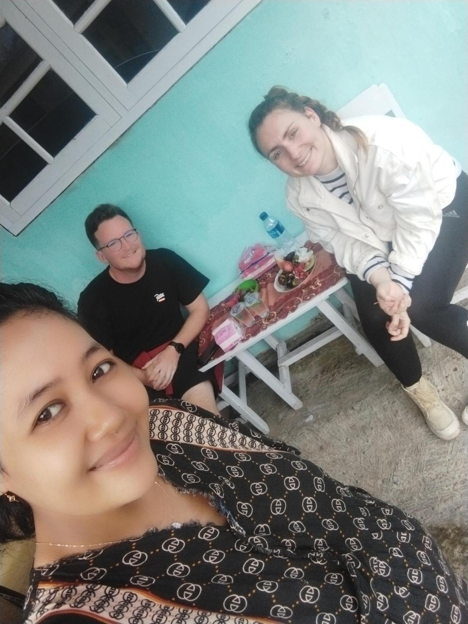 Nio And Tour * Licin