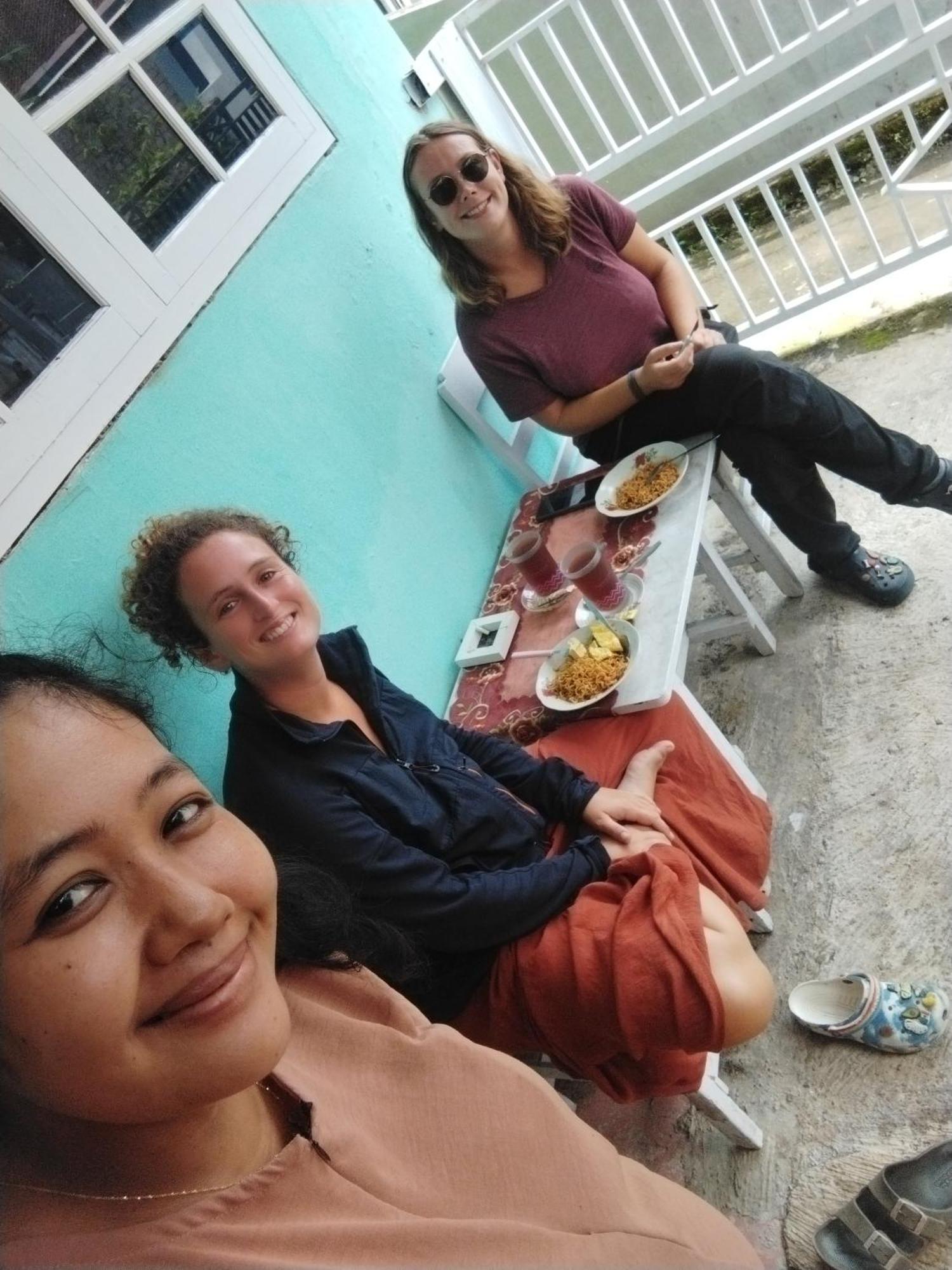 Nio And Tour Homestay *