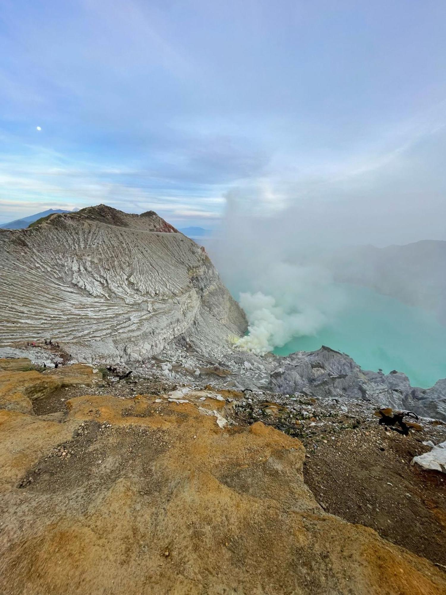 Homestay Nio And Tour Licin